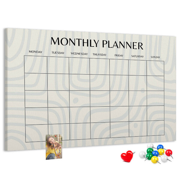 Kurkbord maandplanner met een minimalistisch ontwerp
