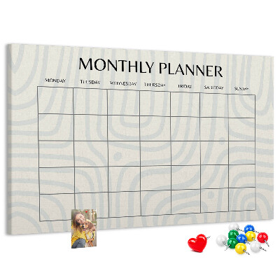 Kurkbord maandplanner met een minimalistisch ontwerp
