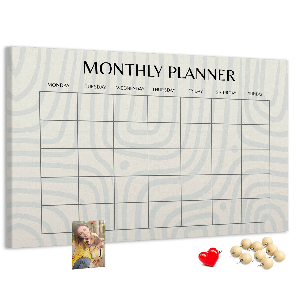 Kurkbord maandplanner met een minimalistisch ontwerp
