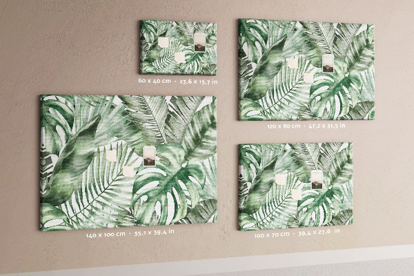 Prikbord met print van tropische bladeren in verschillende tinten groen