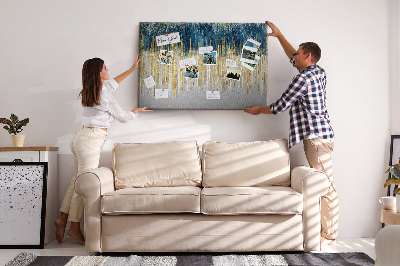 Kurk prikbord met abstract patroon van verticale gouden lijnen