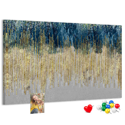 Kurk prikbord met abstract patroon van verticale gouden lijnen