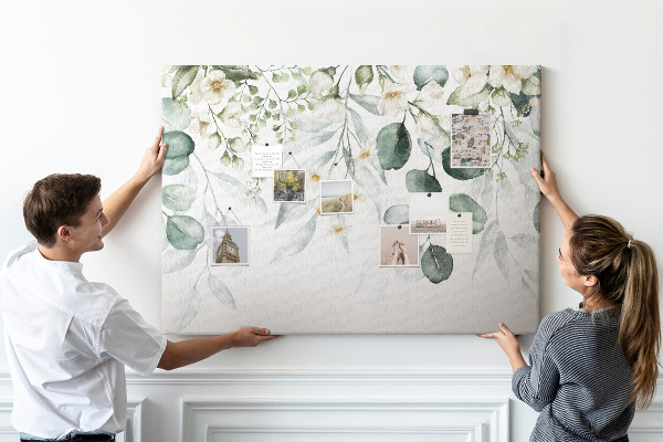 Prikbord met bloem- en bladmotieven in pastelkleuren