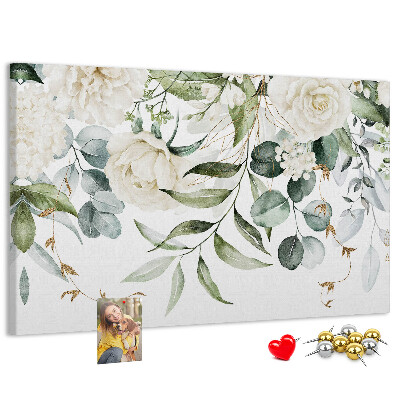 Prikbord met bloemmotieven en groene bladeren