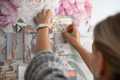 Kurkbord met bloemenpatroon in delicate roze tinten