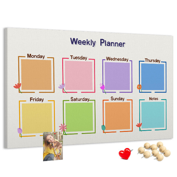Weekkalender met bloemenaccenten en prikbord
