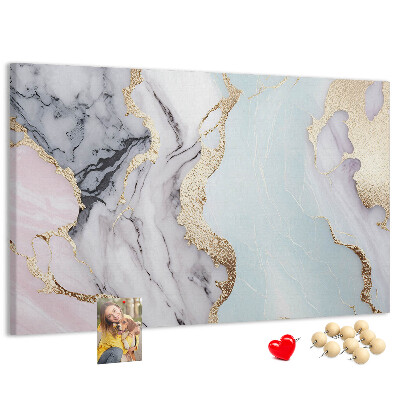 Kurkbord met elegant marmerpatroon en gouden accenten