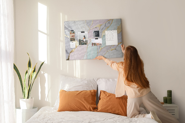 Kurk prikbord elegant marmer met gouden accenten