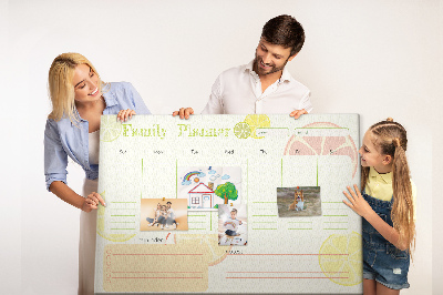 Kurk prikbord met een citruspatroon en familieplanner