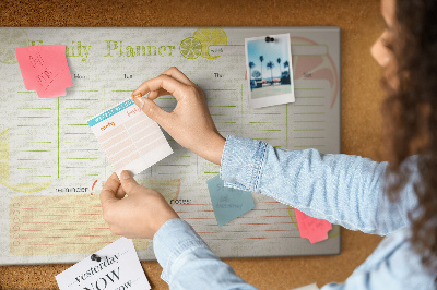Kurk prikbord met een citruspatroon en familieplanner