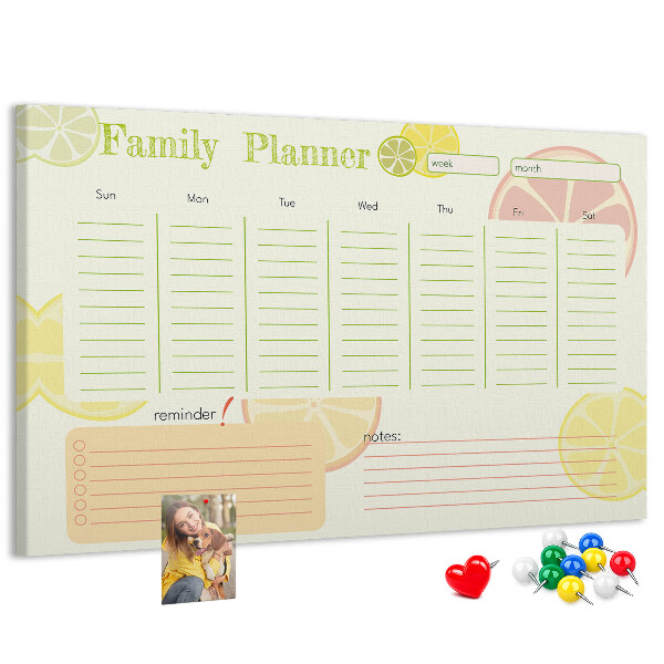 Kurk prikbord met een citruspatroon en familieplanner