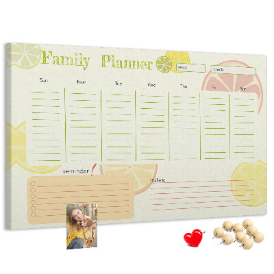 Kurk prikbord met een citruspatroon en familieplanner