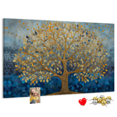 Kurk prikbord met bladgoud op een blauwe boomachtergrond
