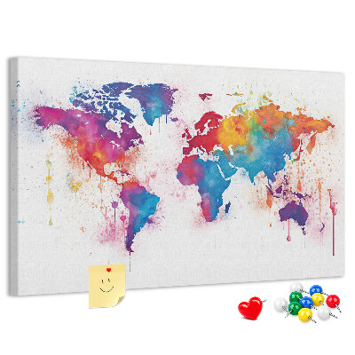 Kurken prikbord met kleurrijke aquarel wereldkaart
