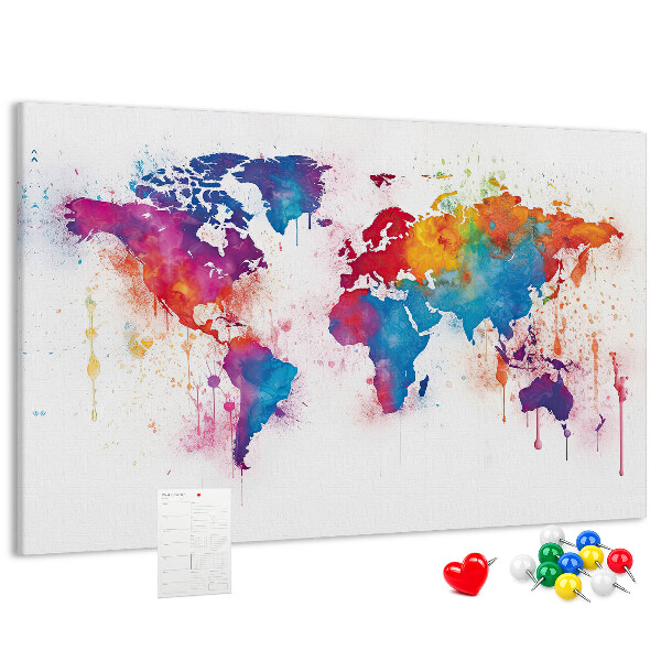 Kurken prikbord met kleurrijke aquarel wereldkaart