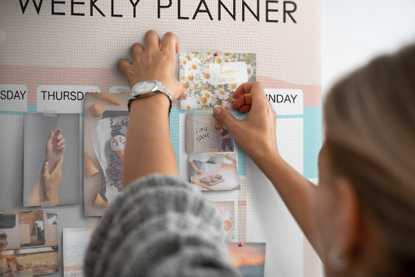 Prikbord weekplanner met een zomers strandthema