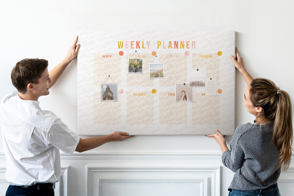 Kurkbord weekplanner in pastelkleuren