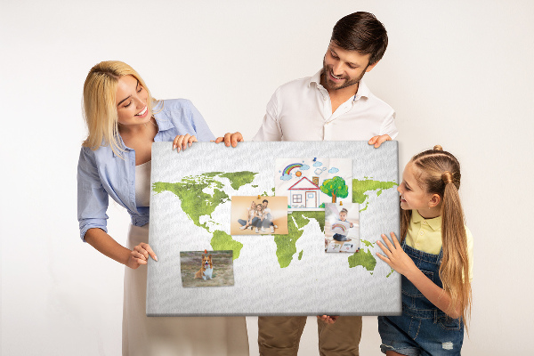 Kurkbord wereldkaart in aquarel-stijl