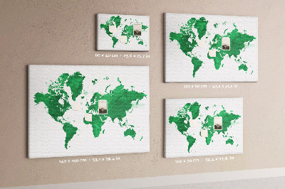 Prikbord met een groene aquarel wereldkaart
