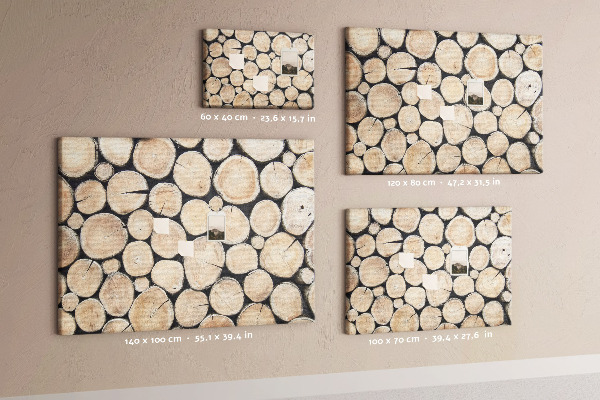 Kurkbord met natuurlijke houten cirkels als achtergrond