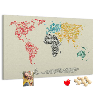 Wereldkaart prikbord met een ontwerp in woorden en kleuren