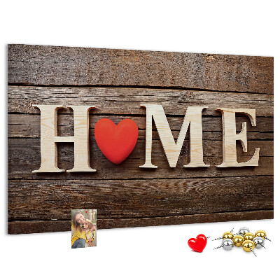 Kurk prikbord houten letters met een hart op de achtergrond