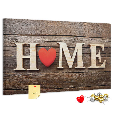Kurk prikbord houten letters met een hart op de achtergrond
