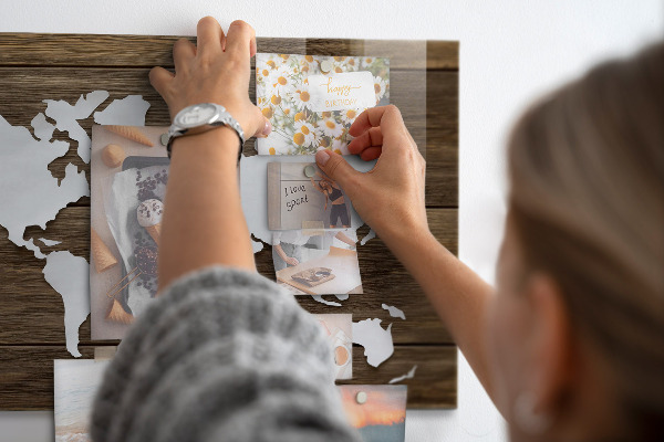 Magneetbord Wereldkaart op planken
