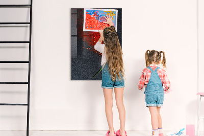 Decoratief glazen wandbord beschrijfbaar en magnetisch Een creatieve plek voor herinneringen en foto's