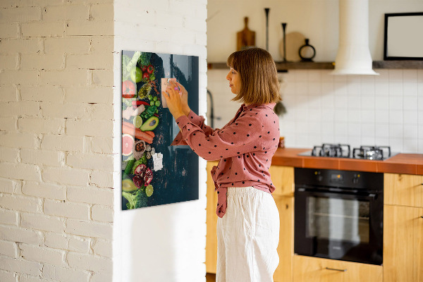 Decoratief glazen wandbord beschrijfbaar en magnetisch Gezonde ingrediënten en herinneringen in de keuken