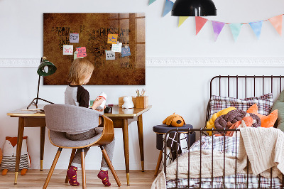 Decoratief glazen wandbord beschrijfbaar en magnetisch Een wereldkaart met persoonlijke herinneringen.