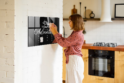 Decoratief glazen wandbord beschrijfbaar en magnetisch Een stijlvol bord om herinneringen op te presenteren.