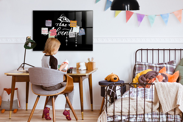 Decoratief glazen wandbord beschrijfbaar en magnetisch Een stijlvol bord om herinneringen op te presenteren.