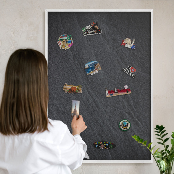 Magnetisch bord voor de muur met witte lijst Grijze textuur
