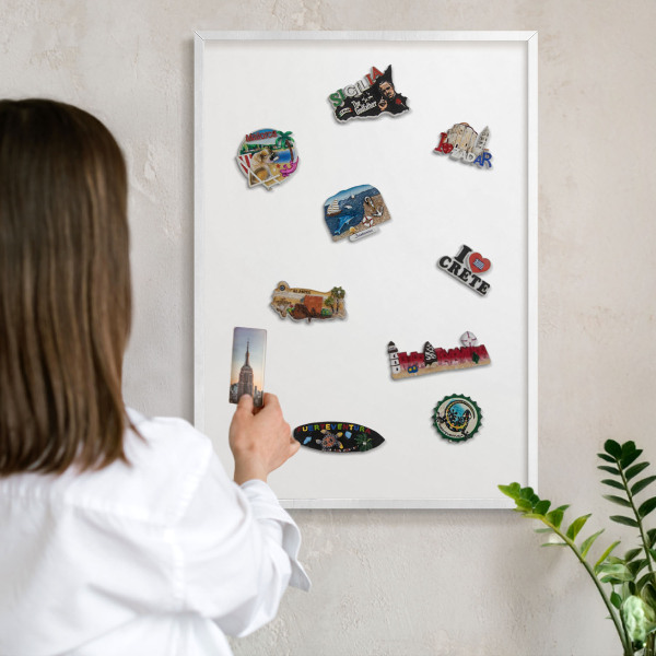 Magnetisch bord van metaal in een witte lijst Zuiver wit