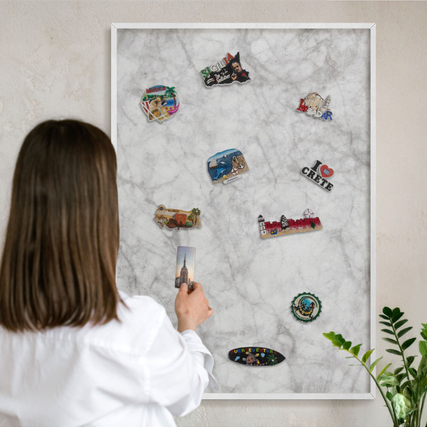 Magnetisch bord voor de muur met witte lijst Grijs marmer