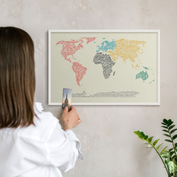 Magnetisch bord voor de muur met witte lijst Wereldkaart