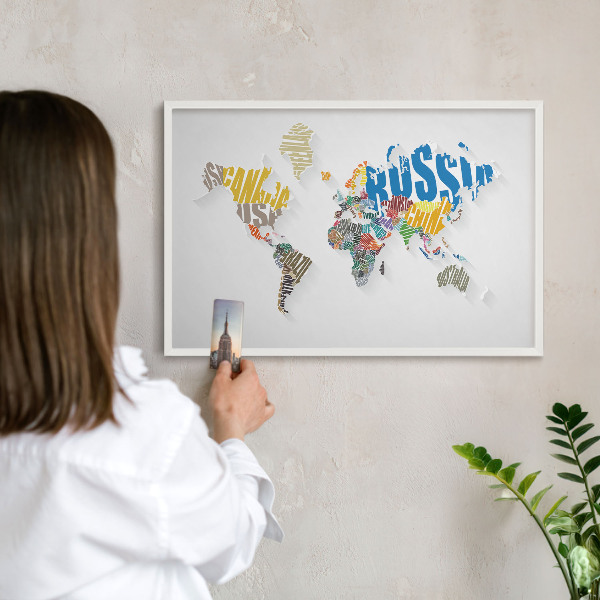 Magnetisch bord van metaal in een witte lijst Kleurenkaart