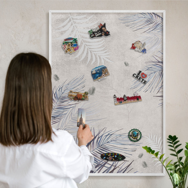 Magnetisch bord van metaal in een witte lijst Bladrijke elegantie