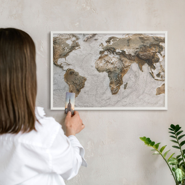 Magnetisch bord van metaal in een witte lijst Reliëfkaart