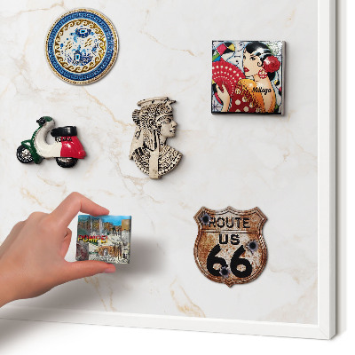 Magnetisch bord van metaal in een witte lijst Marmeren elegantie