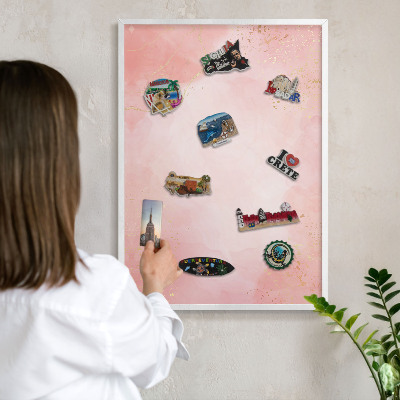 Magnetisch bord van metaal in een witte lijst Subtiele elegantie