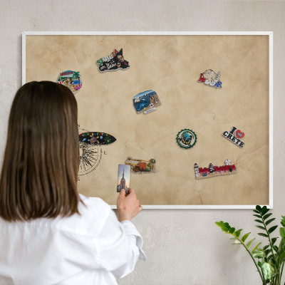 Magnetisch bord van metaal in een witte lijst Windroos