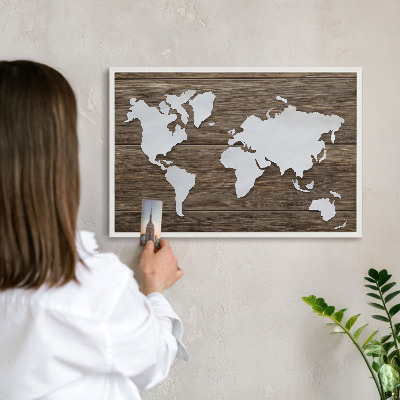 Magnetisch bord van metaal in een witte lijst Houten kaart