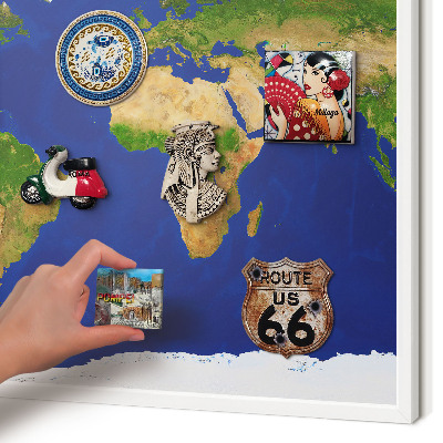 Magnetisch bord voor de muur met witte lijst De wereld in kaart brengen