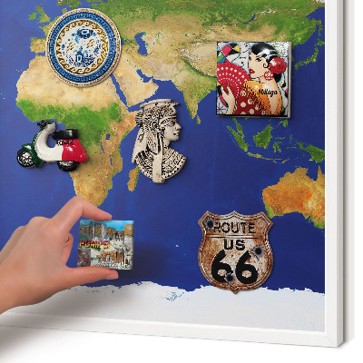 Magnetisch bord voor de muur met witte lijst De wereld in kaart brengen