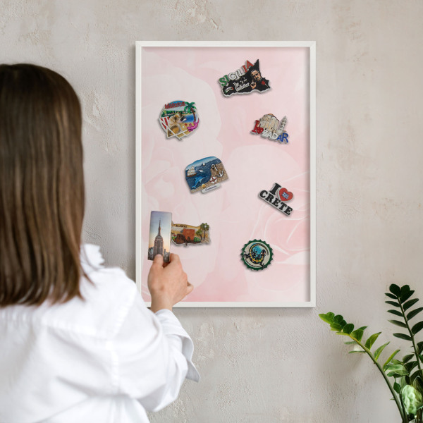 Magnetisch bord voor de muur met witte lijst Delicaat roze
