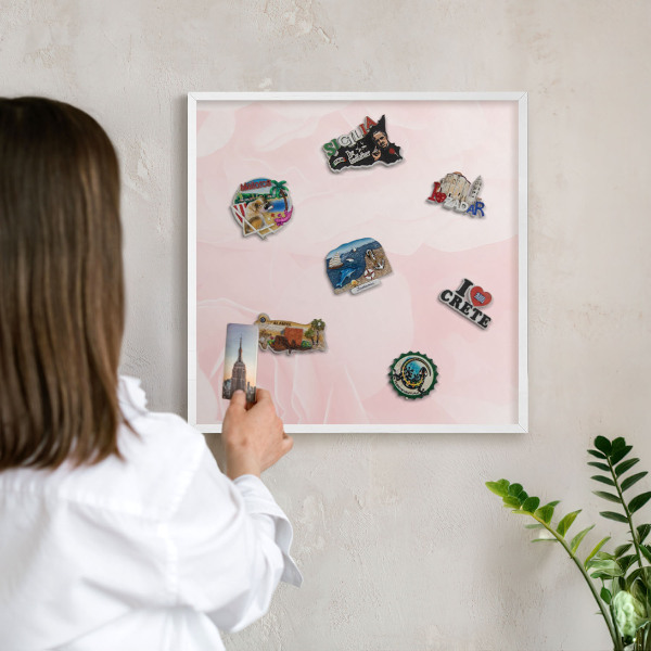 Magnetisch bord voor de muur met witte lijst Delicaat roze