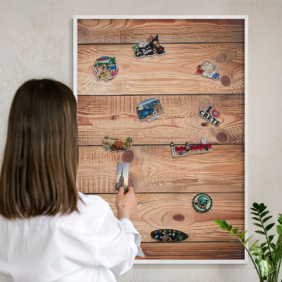Magnetisch bord voor de muur met witte lijst Houten planken