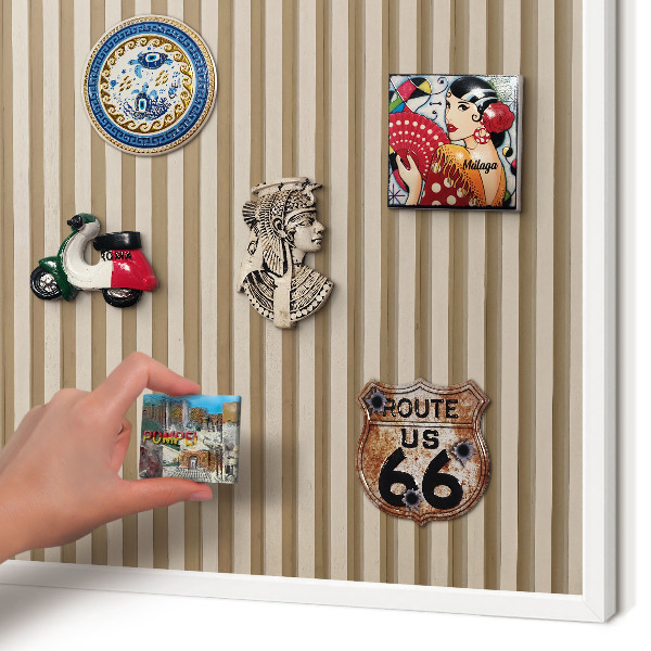 Magnetisch bord voor de muur met witte lijst Houten latten
